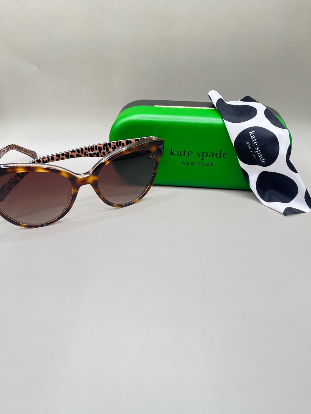 kate spade New Leopard Tortoiseshell Polarized Sunglasses 55-18-140
